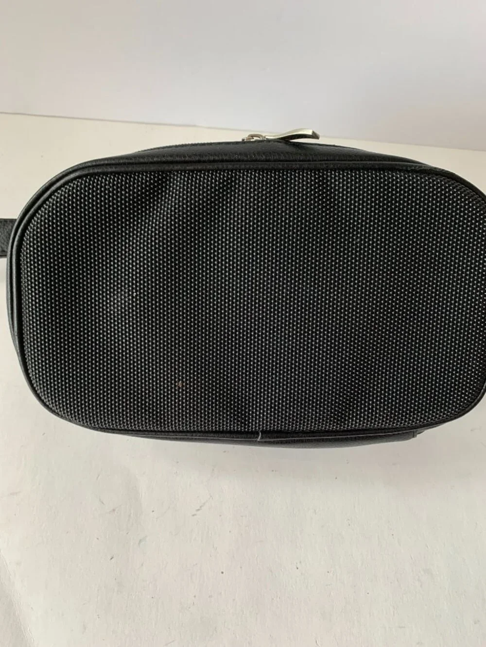 DOCKETS MENS Black Travel Toiletry Bag